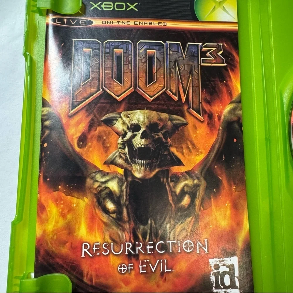 Doom 3: Resurrection of Evil (Microsoft Xbox, 2005) CIB, Original Label, Tested